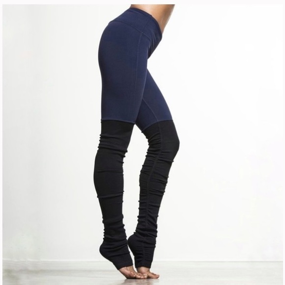 ALO Yoga Pants - ALO YOGA Goddess Ribbed Legging